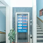Oyo 579 Hotel Aab
